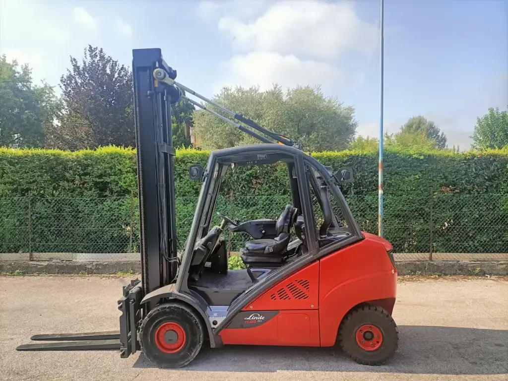 Carrello elevatore usato Linde H35D